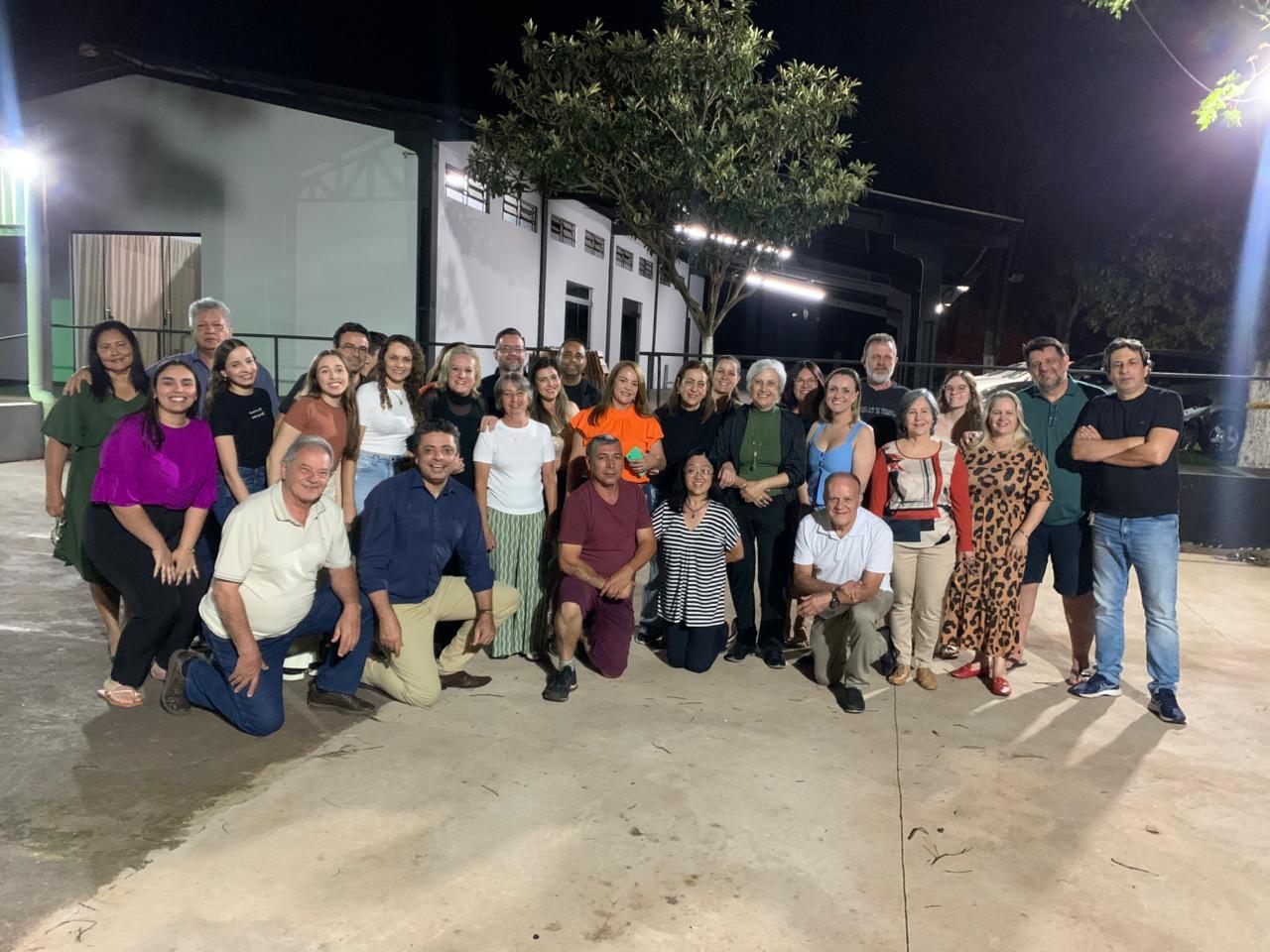  Ex-funcionários do DN fazem confraternização. “Noite de reencontro”