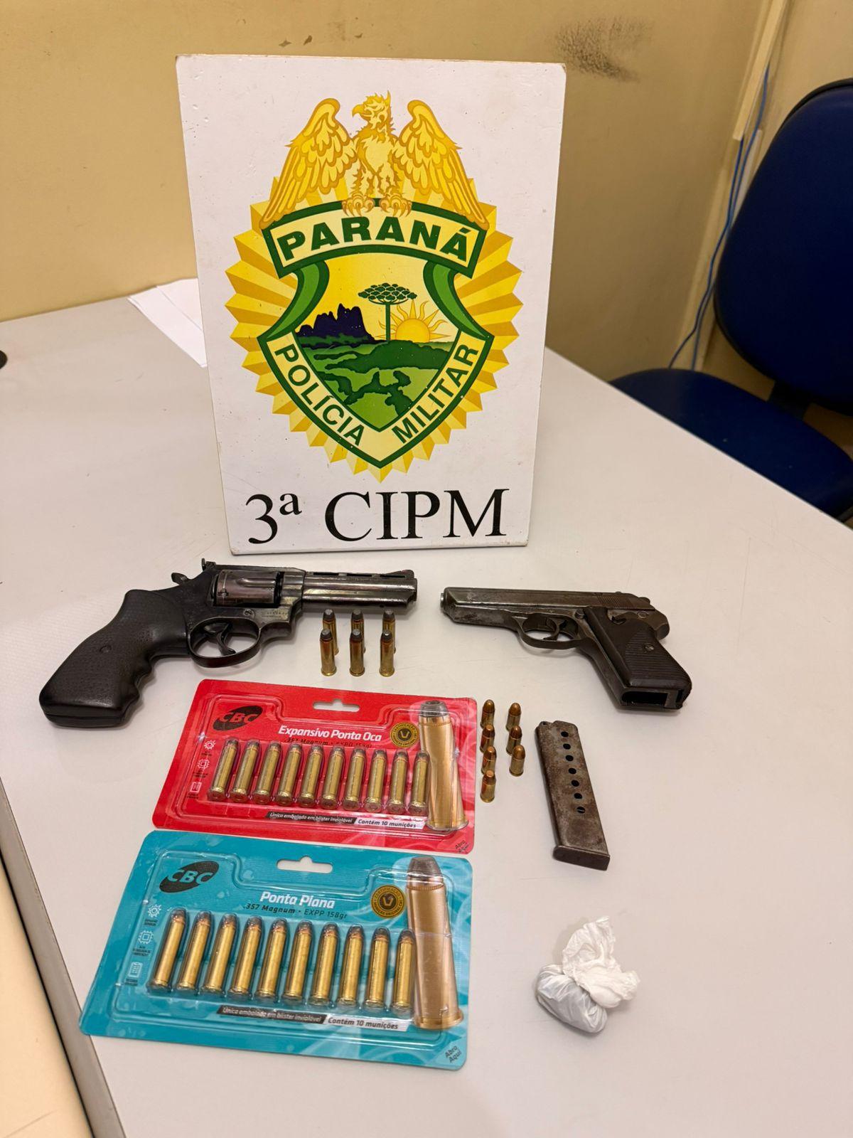 Dois homens presos em Porto Rico por porte ilegal de armas