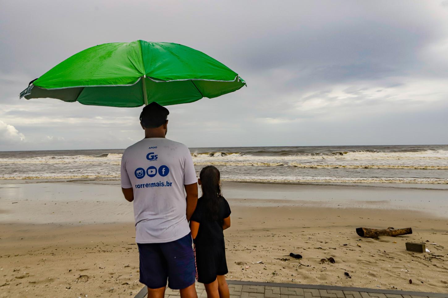 Fim de semana: calor dá lugar a pancadas de chuva no Paraná