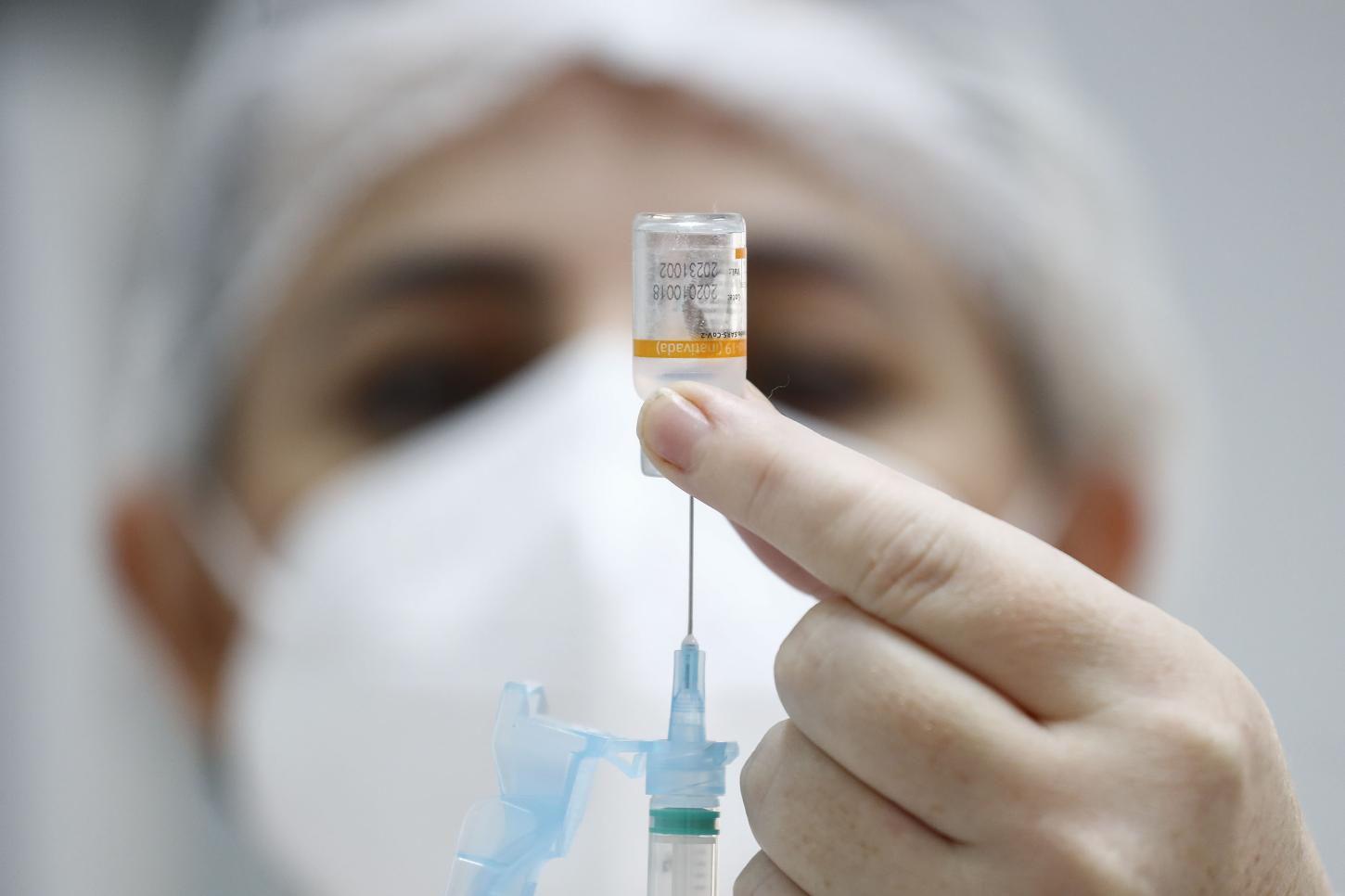 Frio: Saúde reforça necessidade da vacinação para evitar síndromes respiratórias