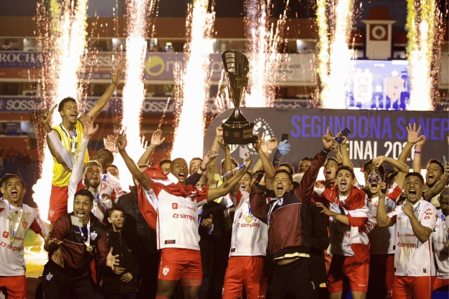 A “resenha” sobre a conquista do título pelo Atlético de Paranavaí diante do Paraná