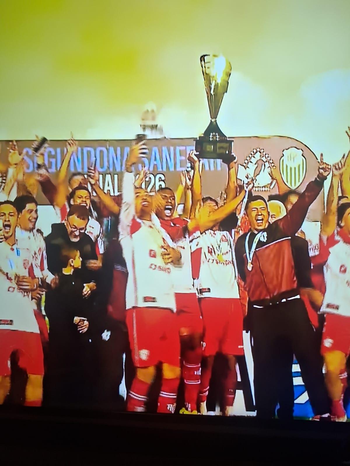 Atlético Paranavaí vence nos pênaltis e conquista título da Segundona pela 4ª vez