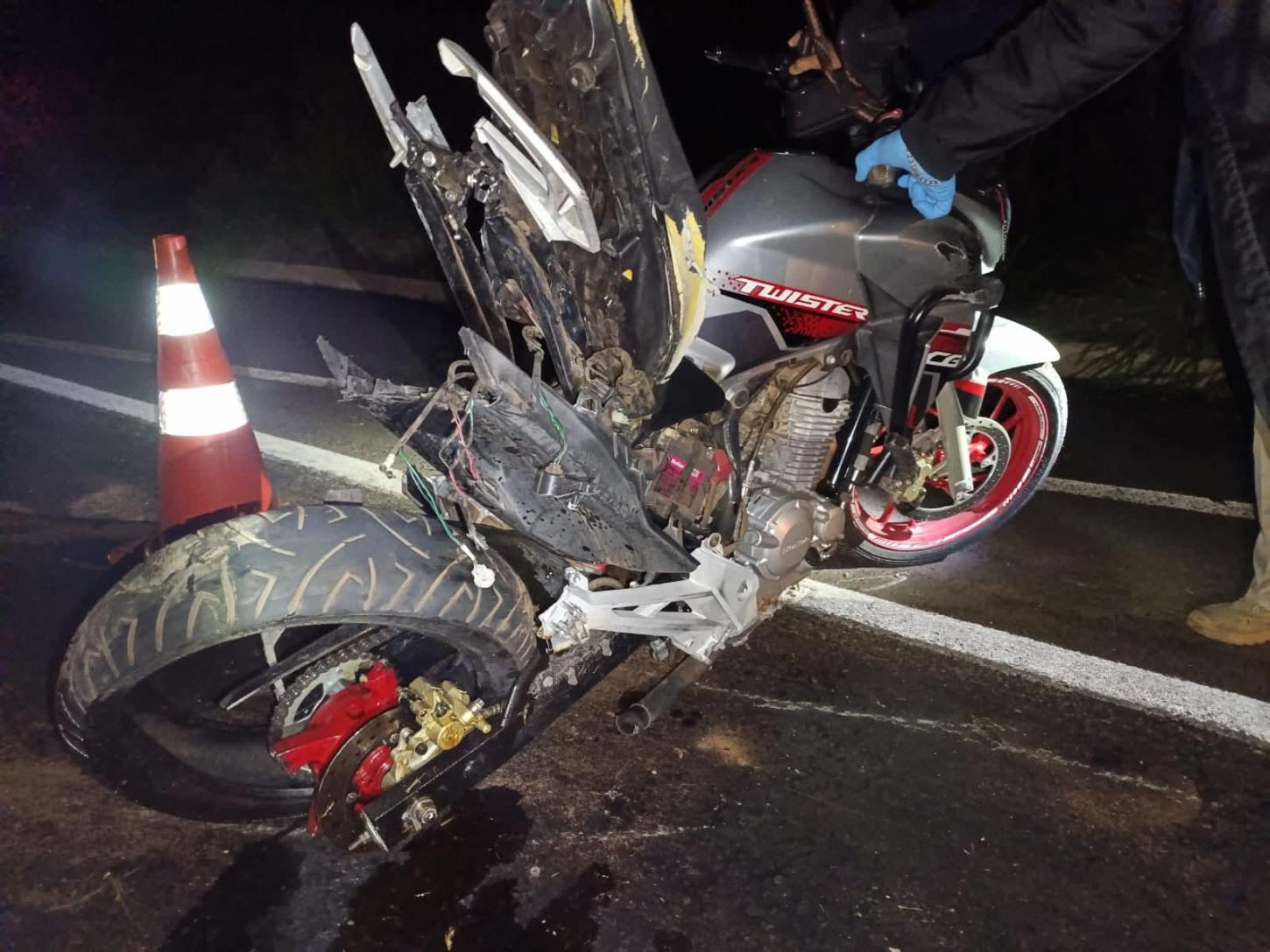 Dois acidentes na BR-376 com quatro mortos na região de Paranavaí