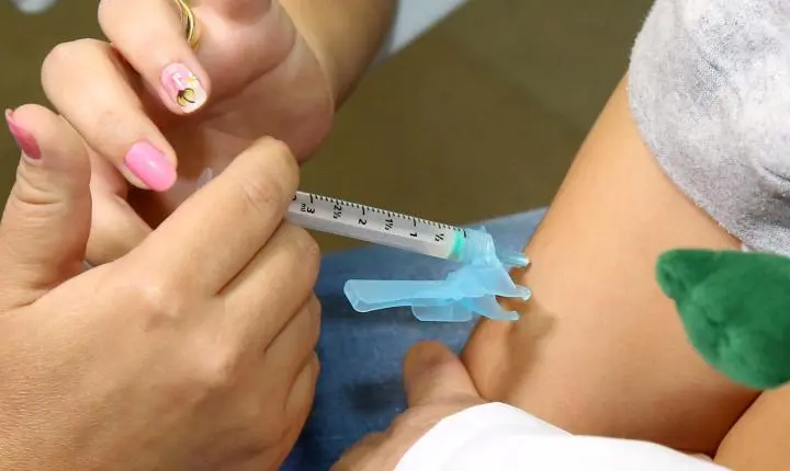 Paraná reforça chamada para vacinação contra gripe